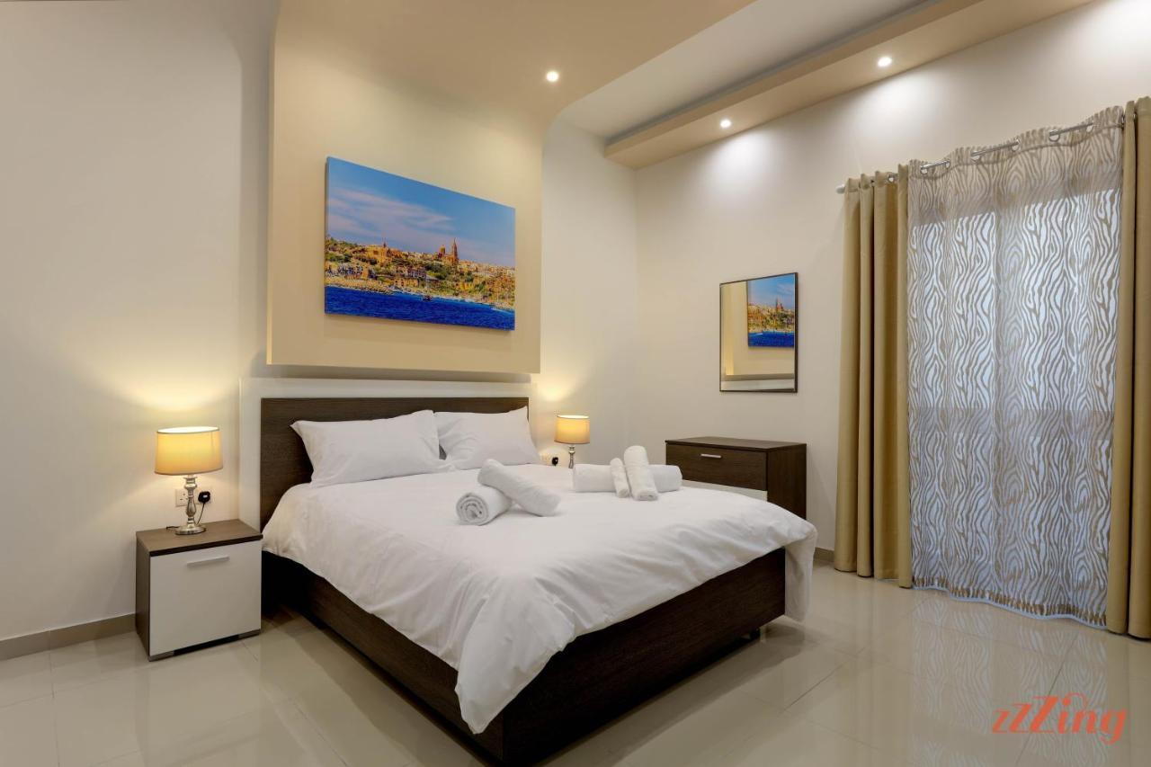Gem Beachfront Apt With Amazing Bay And Sea Views Birzebbuga Exterior photo